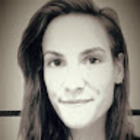 Meet your Posher, Claire - Picture 1 of 1